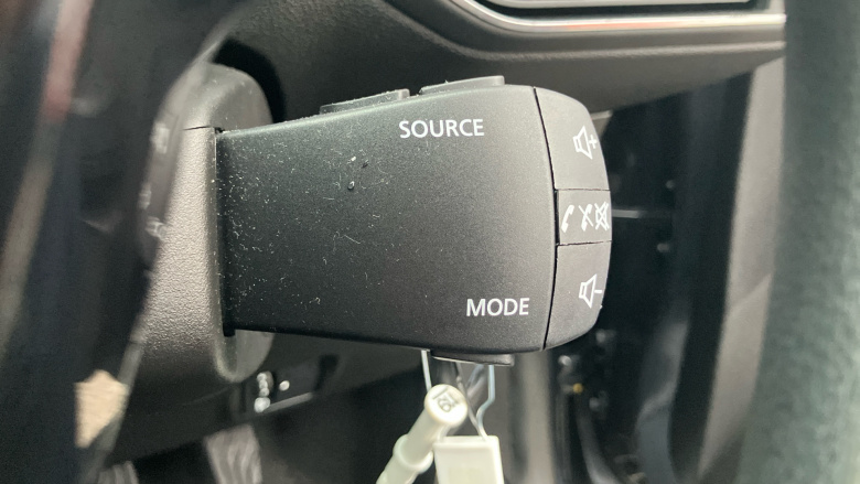 Dacia Sandero 1.0 TCe Essential 5dr Bi Fuel Hatchback